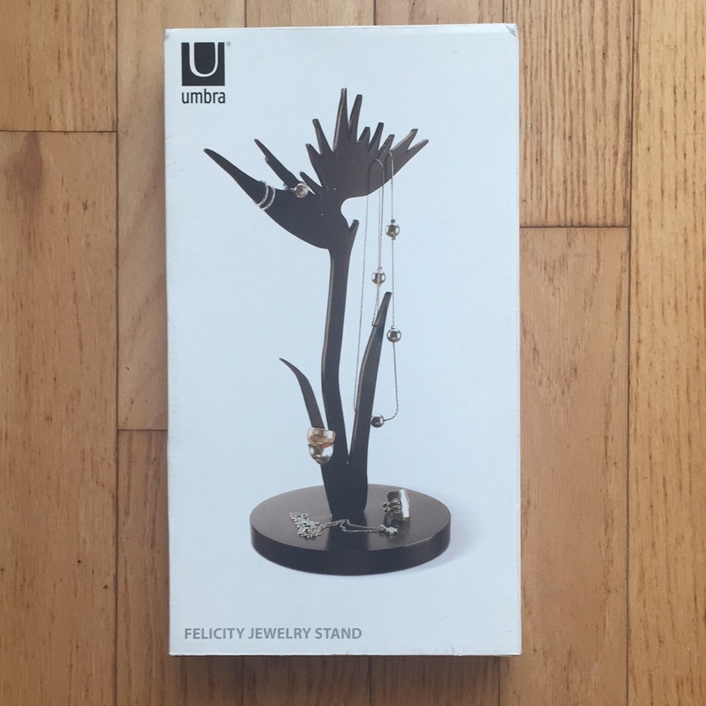 Umbra Jewelry Stand - Picture 7 of 12